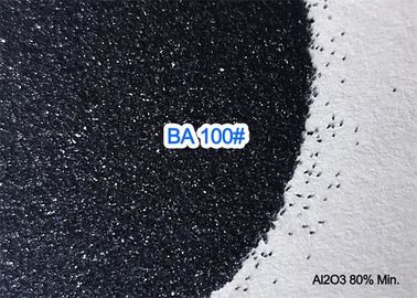 8.0 μαύρα μέσα ανατίναξης οξειδίων αλουμινίου Mohs λειαντική δομή κρυστάλλου 3.50g/Cm3 τρίγωνη