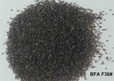 Καφετιά μη σιδηρούχος μόλυνση BFA F12# μέσων ανατίναξης οξειδίων αργιλίου - F220# για την αμμόστρωση